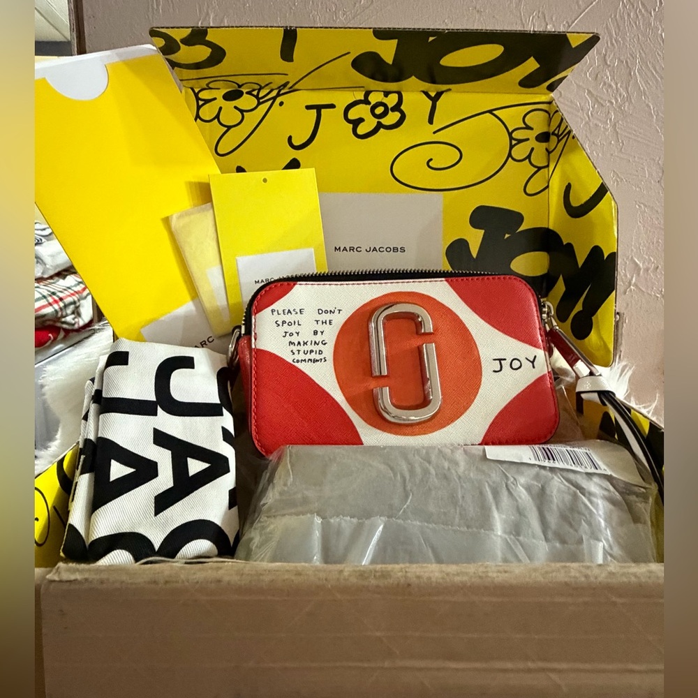 Marc Jacobs X David Shrigley Snapshot Limited Edition Sold Out Artist Capsule